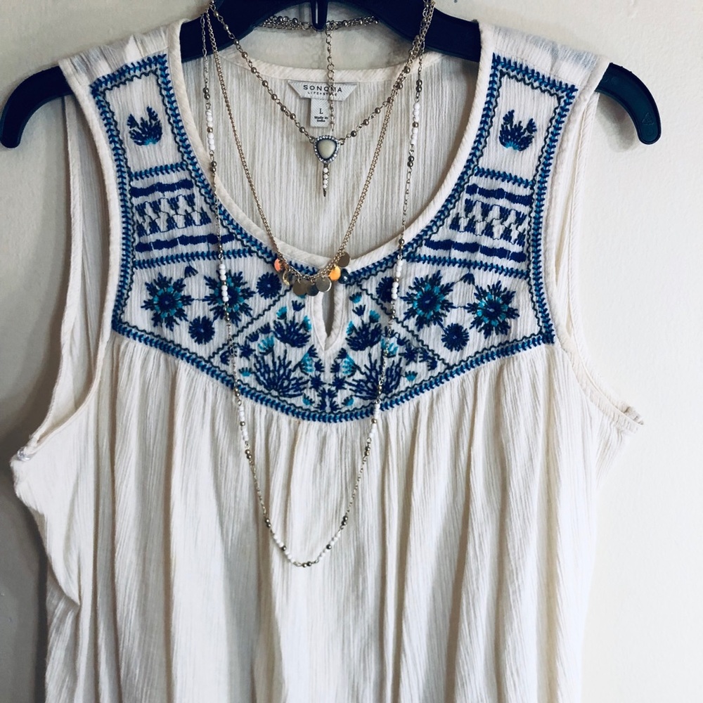 Bohemian style top. Necklace not included